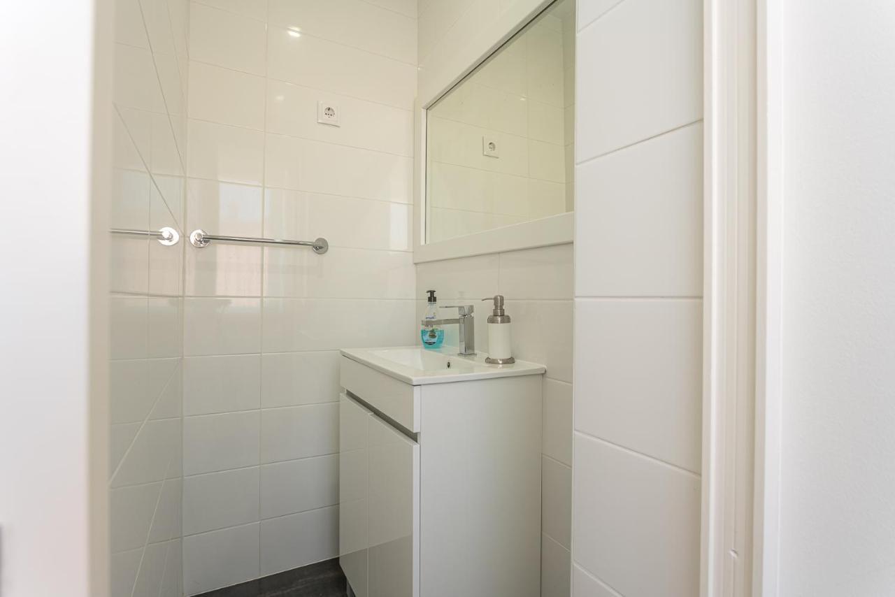 Apartment T4 Luis Nazare